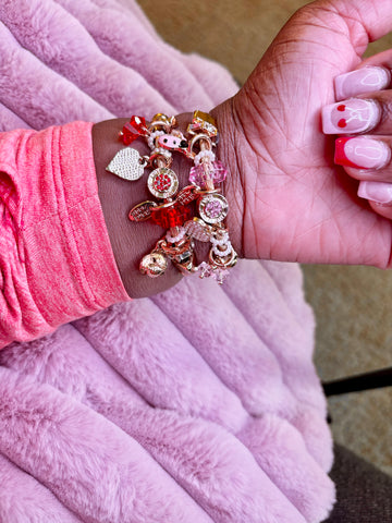Sweetheart charm bracelet