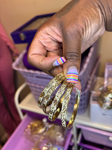 Thick bangles