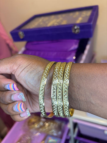 Thick bangles